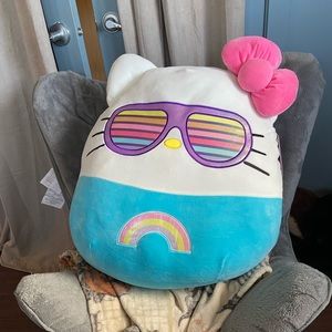 20” hello kitty squishmallow
